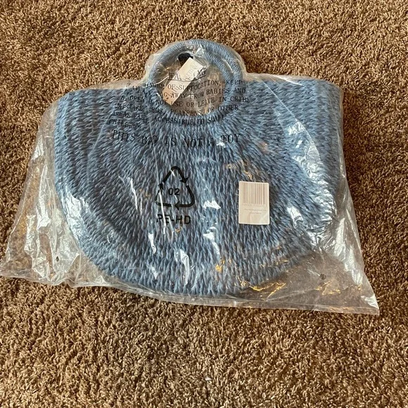 Lulu Dharma Half Moon Woven Tote - Picture 6 of 10